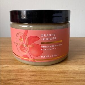 Bath & Body Works Orange + Ginger Pumice Body Scrub